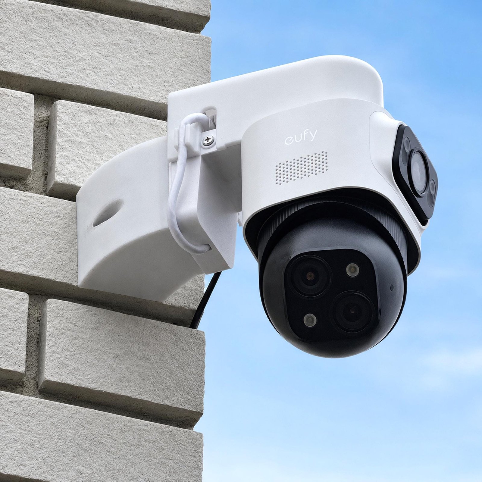 Eufy PoE Cam S4 Corner Mount & Cable Cover, Outdoor Wall Support Bracket, S4 Max Camera Accessory