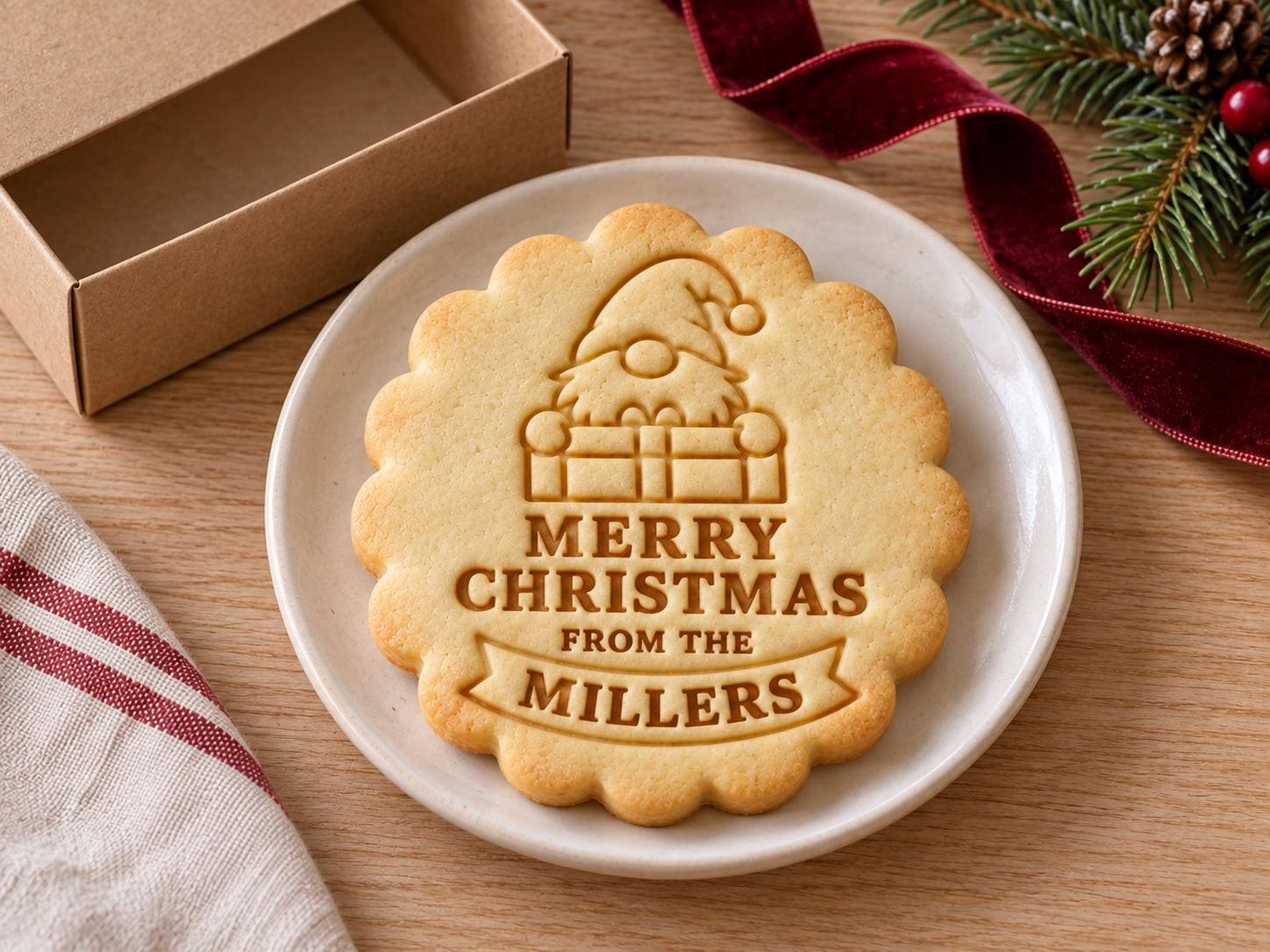 Personalized Gnome Christmas Cookie Cutter and Stamp Set, Scalloped Family Name, 3 Inch - Image 2